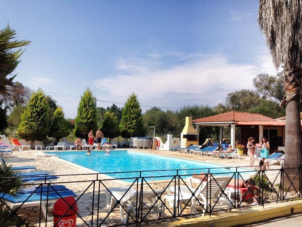 Athina Aparthotel Kávos Buitenkant foto