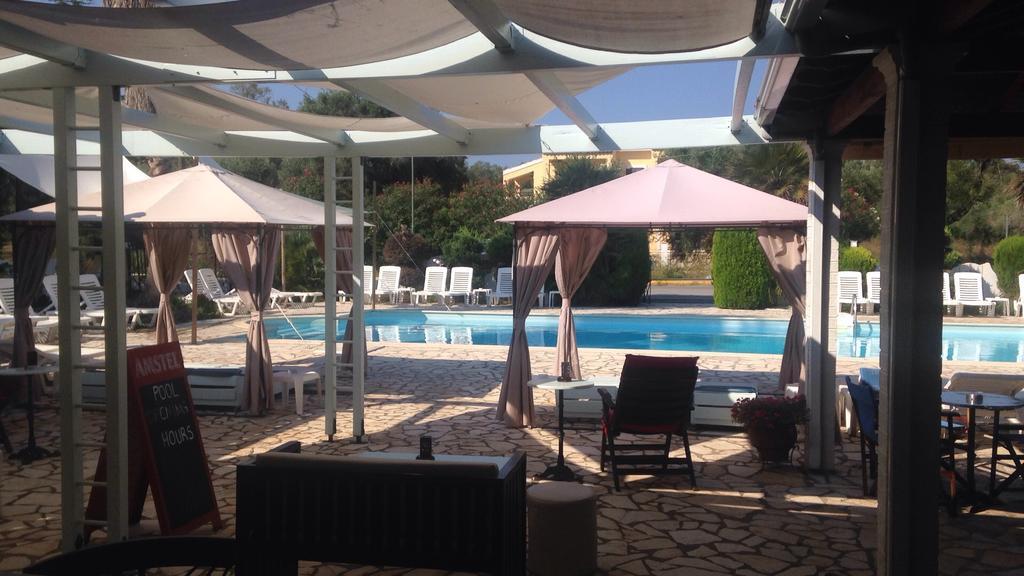 Athina Aparthotel Kávos Buitenkant foto